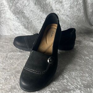 Clarks Women's Black Leather Flats